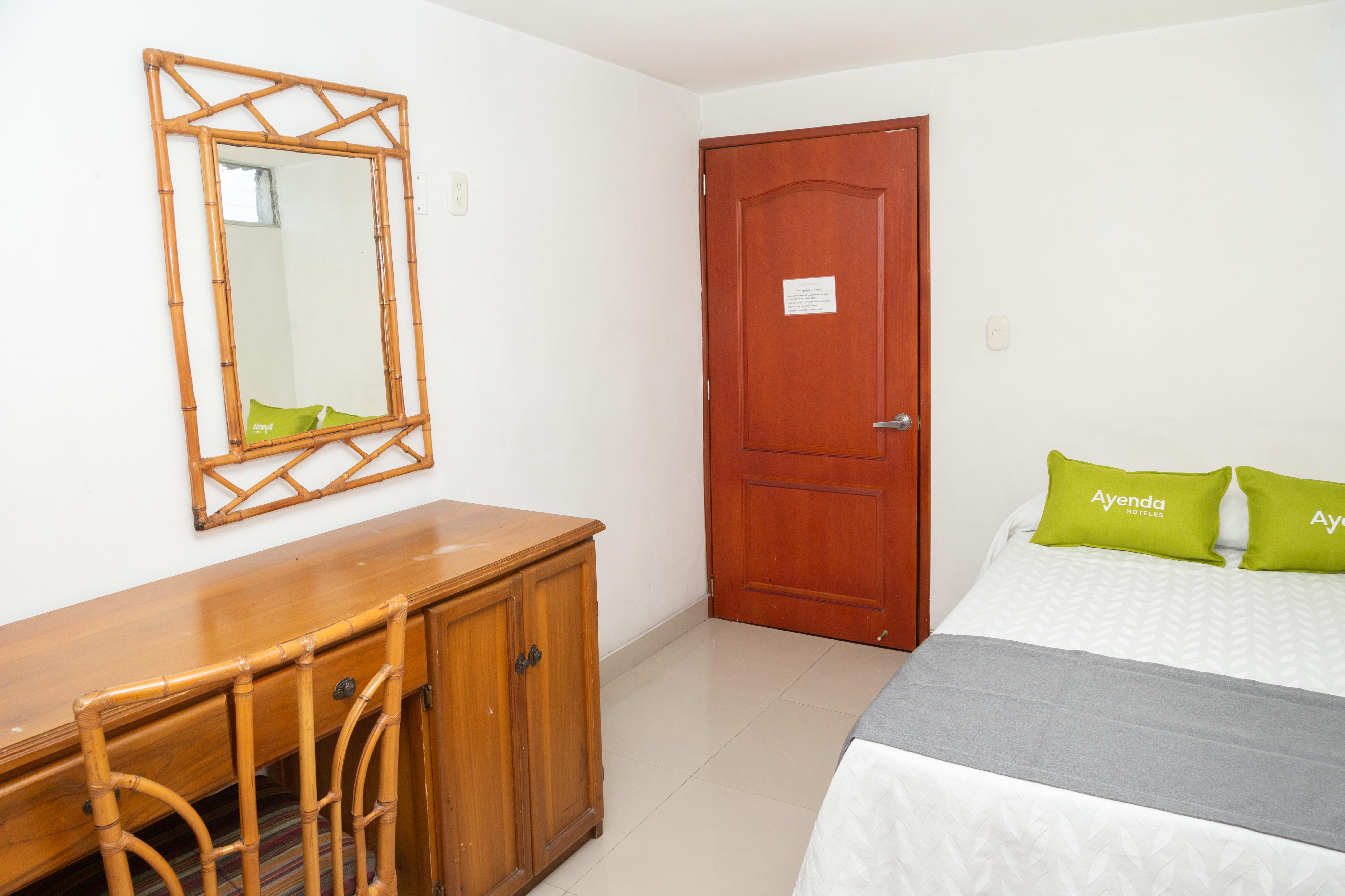 Ayenda 1131 Casa Valencia Hotel Manizales Eksteriør billede